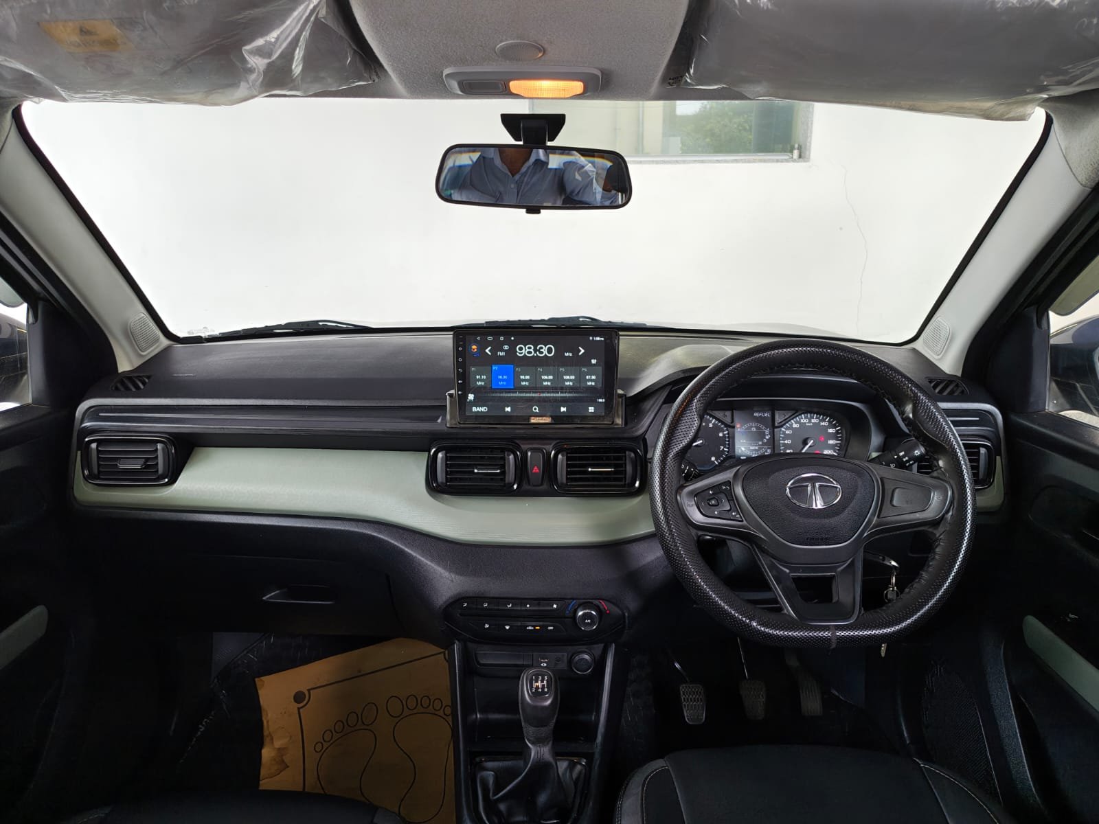 TATA PUNCH ADV 1.2 PET MT